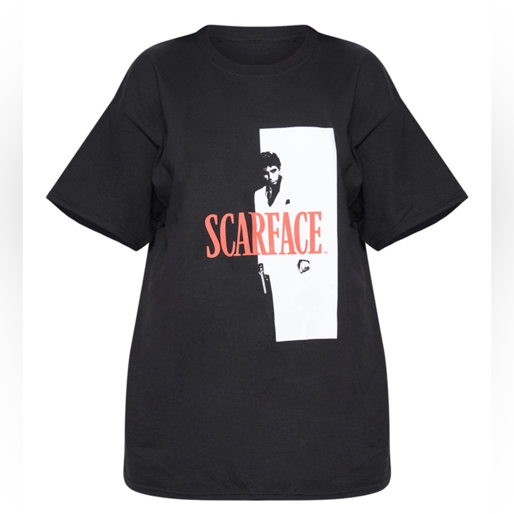 oversized scarface tee from prettylittlething. size small.